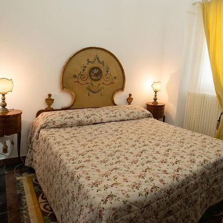 Appartement La Casa Nel Vico à Marittima Extérieur photo